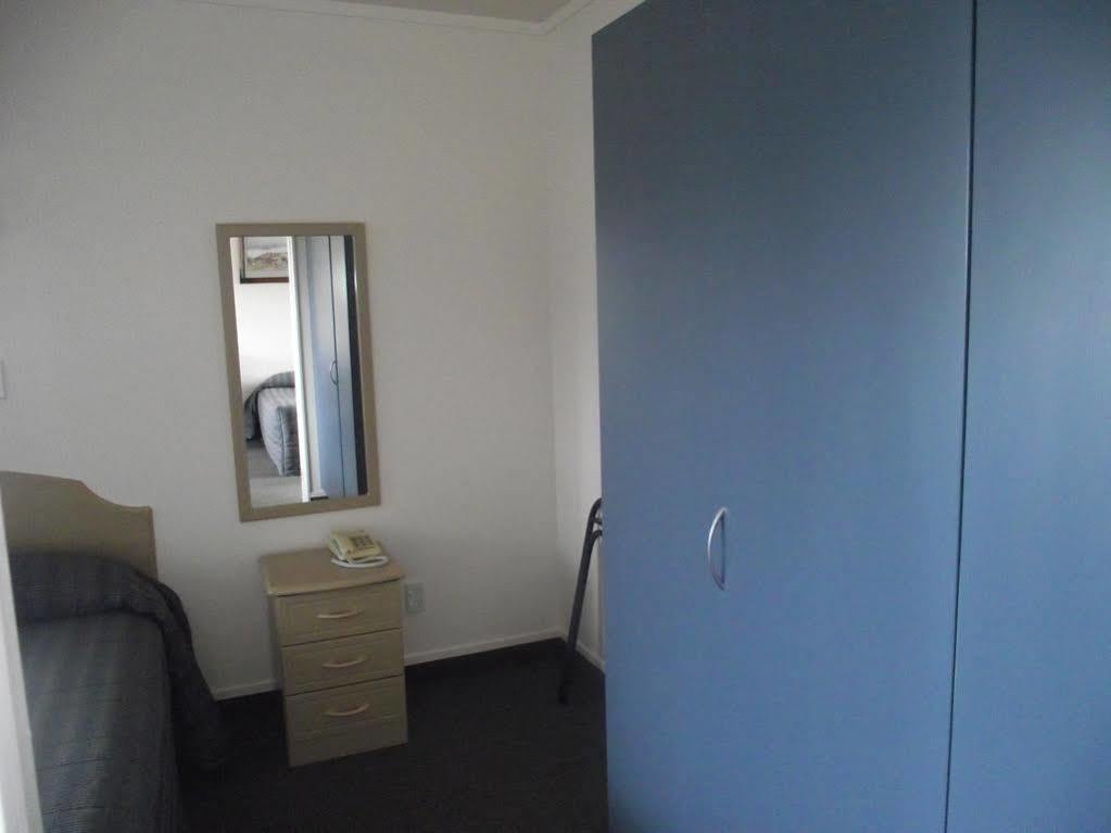 Avenue Heights Motel Whangarei Exterior foto